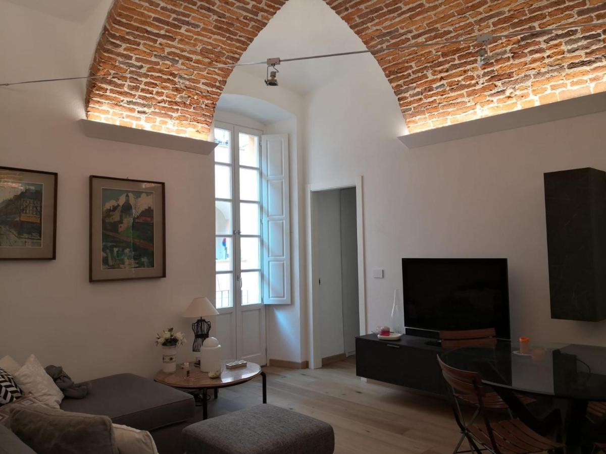 库尼奥Casa Del Conte Massimiliano Roero公寓 外观 照片